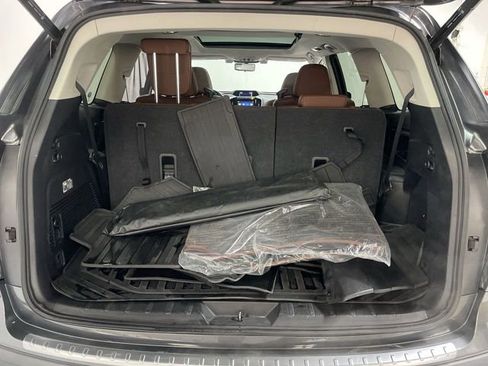 Used 2021 Subaru Ascent Touring w/ Popular Package #2A image 25