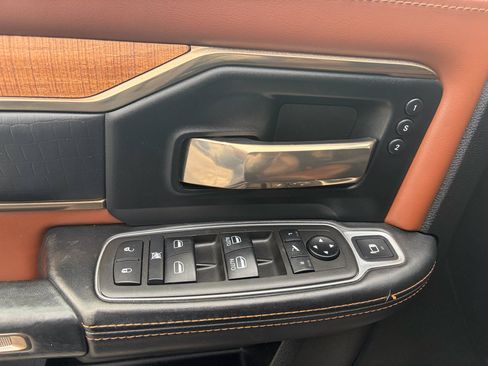 Used 2021 RAM 3500 Limited image 24