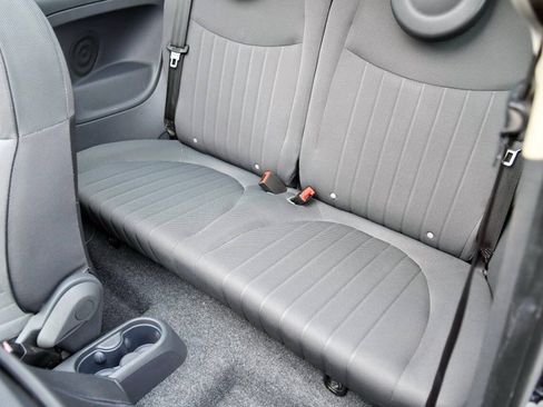 Used 2012 FIAT 500 Lounge FWD image 18