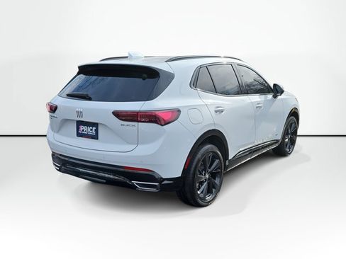 Used 2024 Buick Envision Sport Touring image 5