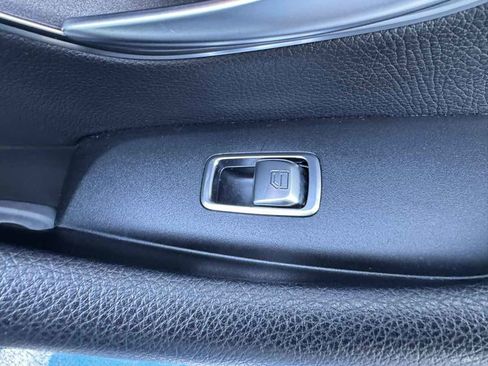 Used 2021 Mercedes-Benz E 350 4MATIC Sedan image 36