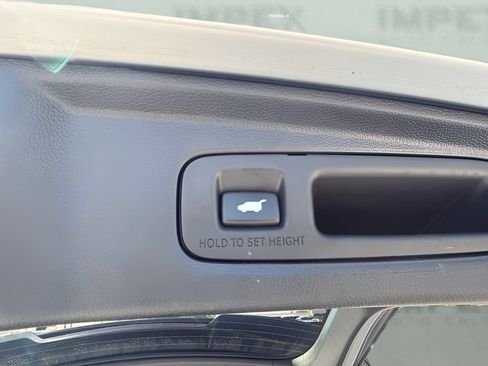 Used 2024 Honda CR-V EX-L image 21
