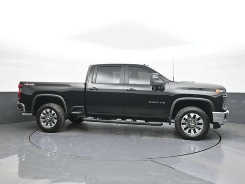 New 2026 Chevrolet Silverado 2500 LT w/ All Star Edition AWD/4WD image 13