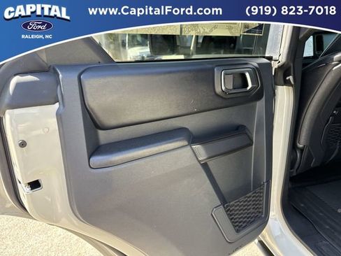 Certified 2025 Ford Bronco Badlands AWD/4WD image 17