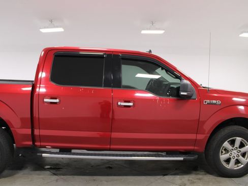 Used 2020 Ford F150 XLT w/ Equipment Group 302A Luxury AWD/4WD image 11