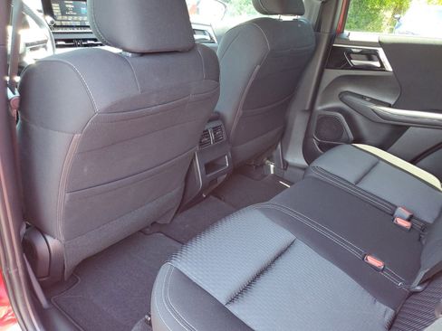 Used 2024 Mitsubishi Outlander ES AWD/4WD image 22