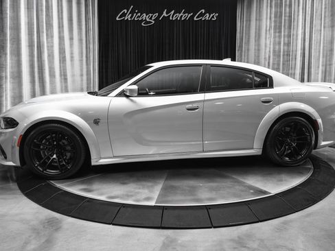 Used 2020 Dodge Charger SRT Hellcat image 1