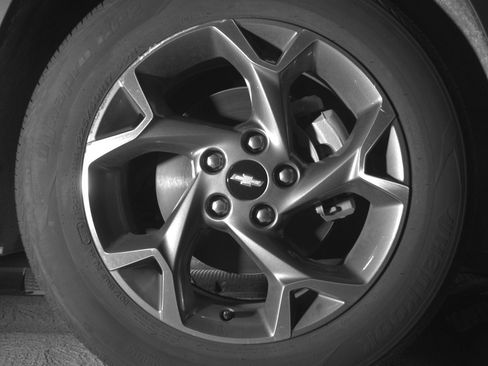 Used 2025 Chevrolet Trax LT w/ LT Convenience Package FWD image 13