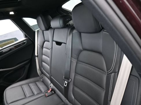 Used 2025 Porsche Macan GTS AWD/4WD image 38