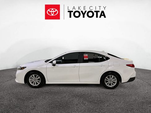 New 2026 Toyota Camry LE image 2