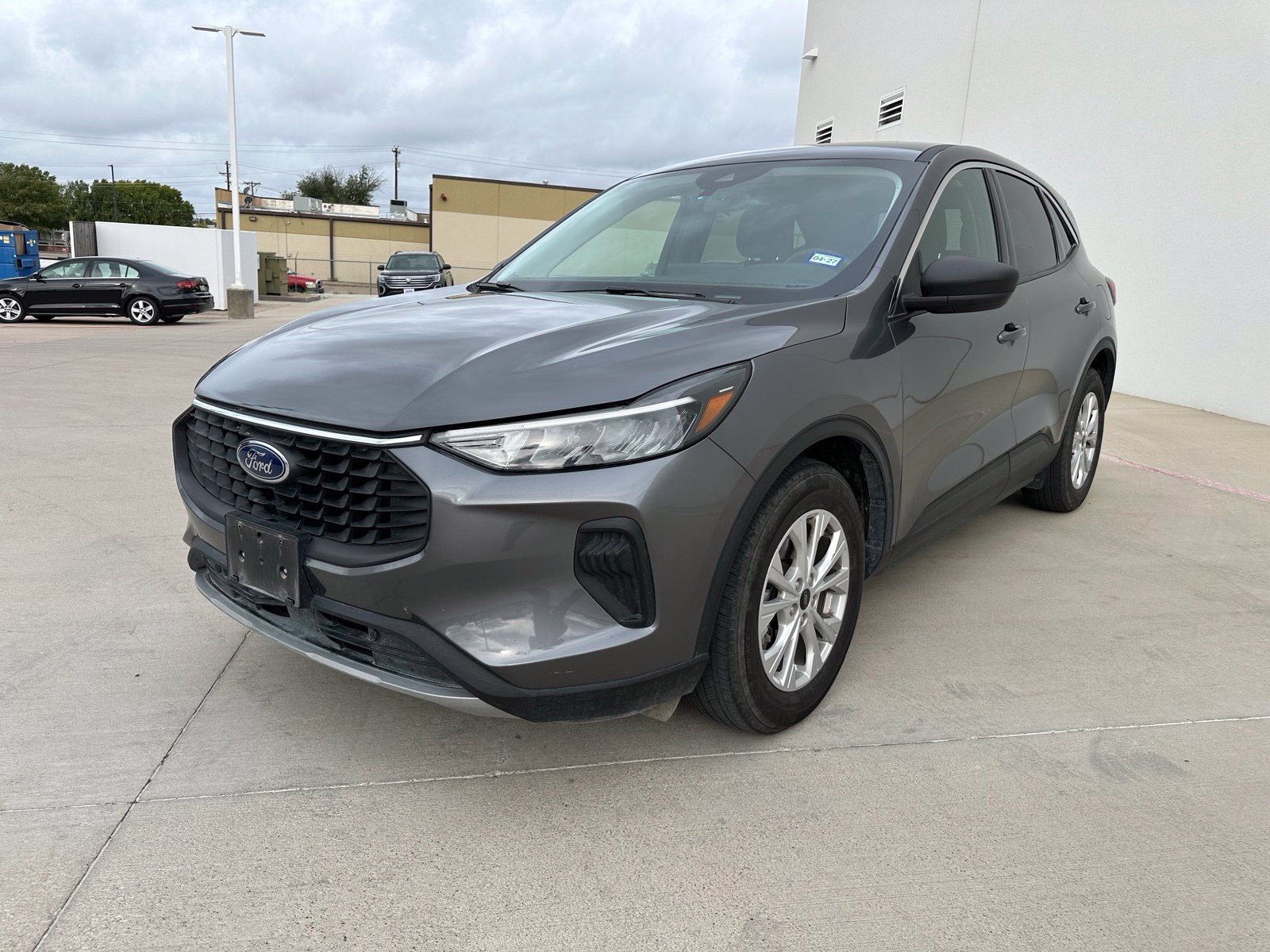Used 2024 Ford Escape Active w/ Tech Pack #1 FWD image 3