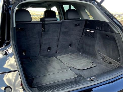 Used 2020 Audi Q5 Premium AWD/4WD image 20