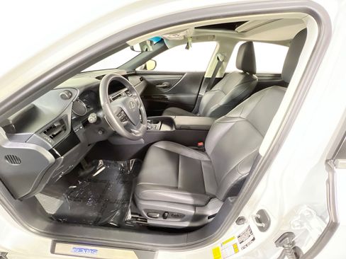 Used 2024 Lexus ES 300h w/ Premium Package image 20