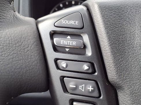 Used 2024 Nissan Frontier SL w/ Technology Package AWD/4WD image 21