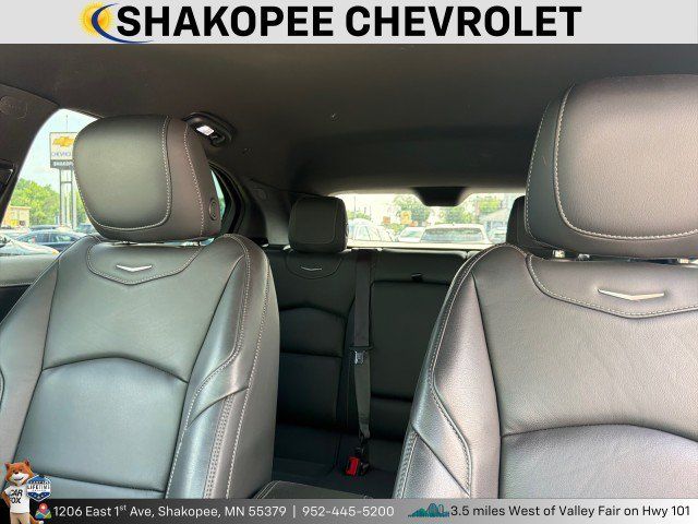 Used 2024 Cadillac XT4 Premium Luxury AWD/4WD image 5