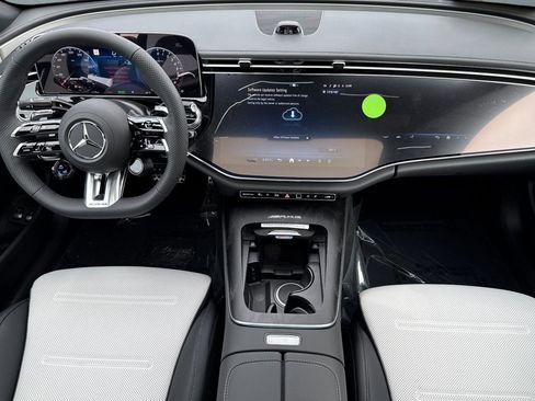 New 2026 Mercedes-Benz E 53 AMG e 4MATIC Sedan image 15