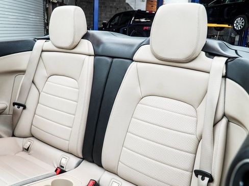 Used 2018 Mercedes-Benz C 300 Cabriolet image 35
