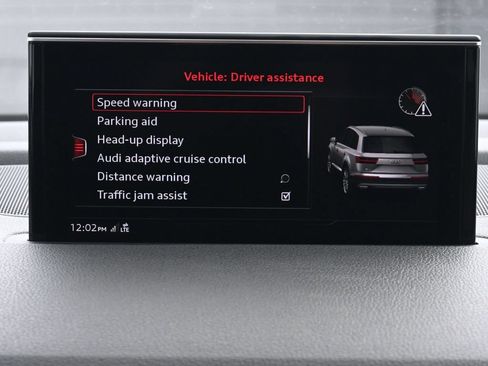 Used 2018 Audi Q7 3.0T Prestige AWD/4WD image 39