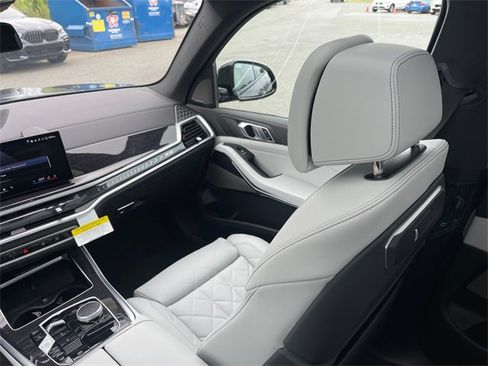 New 2026 BMW X5 xDrive40i w/ M Sport Package image 20