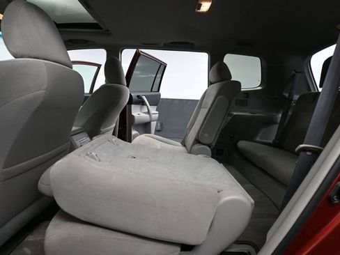Used 2010 Toyota Highlander 4WD image 37