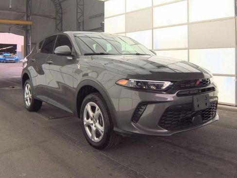 Used 2024 Dodge Hornet GT w/ Cold Weather Group image 4