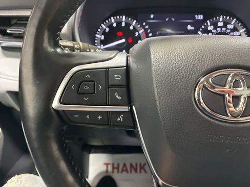 Used 2021 Toyota Highlander Platinum image 25