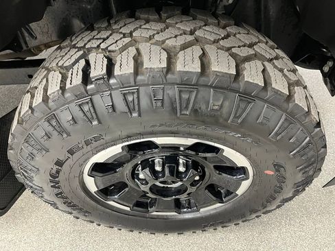 Used 2026 Ford F350 XLT w/ XLT Premium Package AWD/4WD image 16