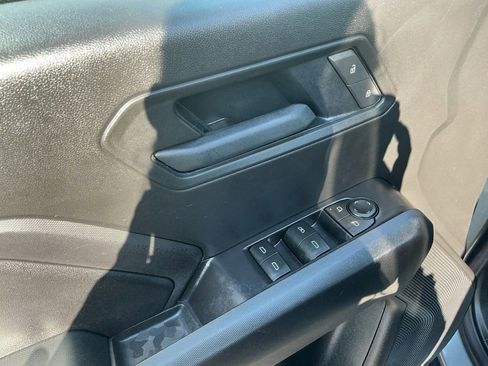 Used 2026 Chevrolet Colorado Trail Boss AWD/4WD image 16