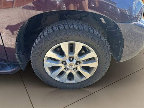 Used 2015 Toyota Sequoia Limited AWD/4WD image 30