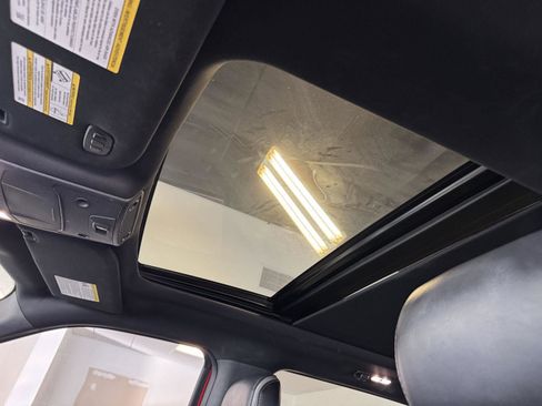 Used 2019 Ford F150 Platinum w/ Equipment Group 701A Luxury image 33