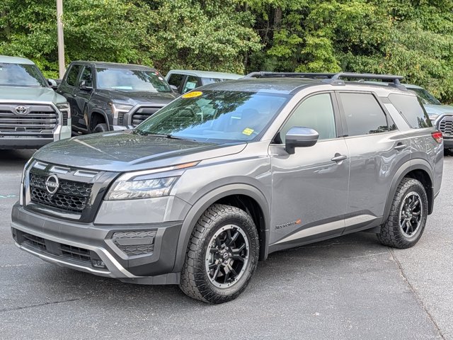 Used 2025 Nissan Pathfinder Rock Creek AWD/4WD image 3