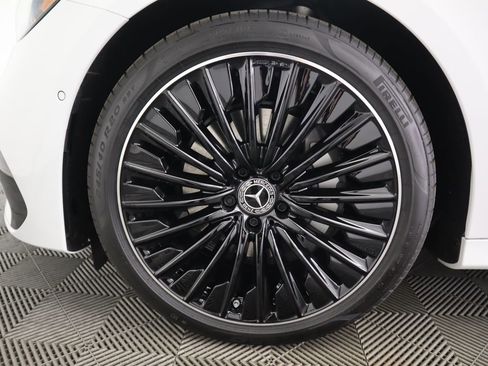 New 2026 Mercedes-Benz E 350 4MATIC Sedan image 32