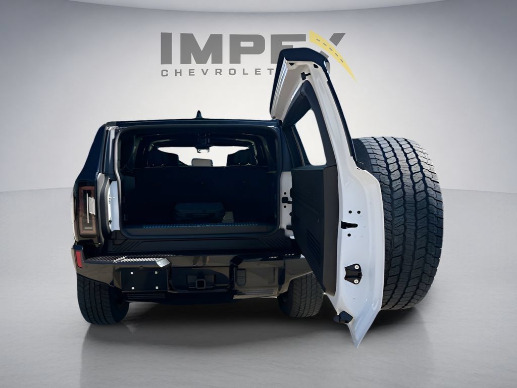 Used 2025 GMC Hummer EV 2X AWD/4WD image 33
