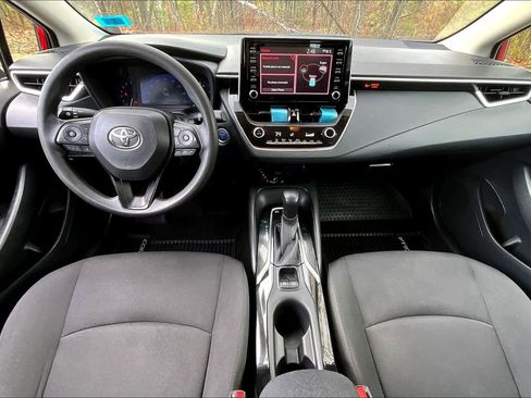 Certified 2020 Toyota Corolla LE image 13