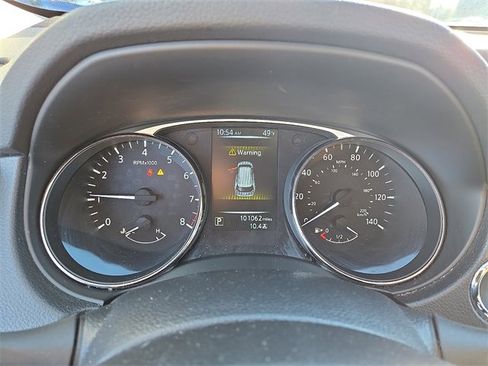 Used 2015 Nissan Rogue SV image 20