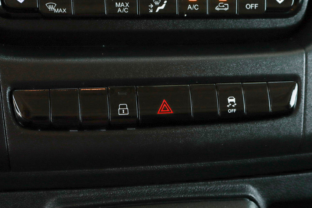 Used 2025 RAM ProMaster 2500 FWD image 30