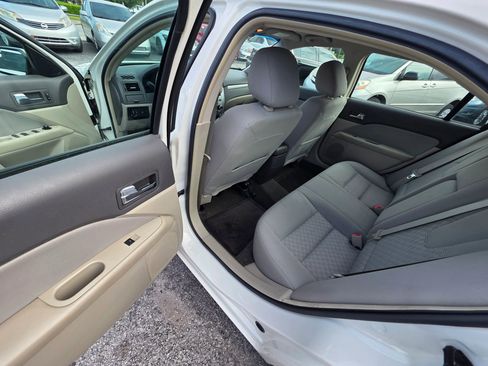 Used 2012 Ford Fusion SE FWD image 13