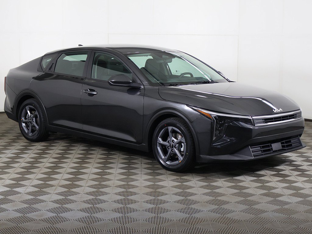 Certified 2025 Kia K4 FWD image 51