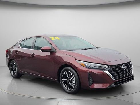 Used 2024 Nissan Sentra SV FWD image 8