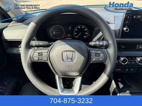 New 2026 Honda CR-V EX image 25