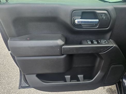 Used 2023 Chevrolet Silverado 1500 Custom RWD image 10