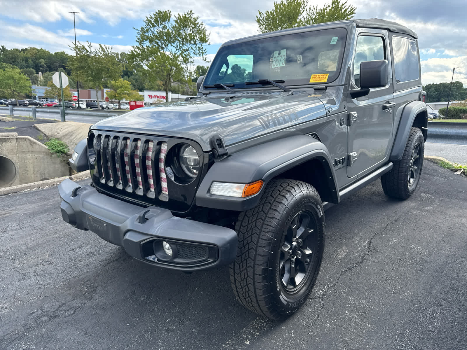 Used 2021 Jeep Wrangler Sport AWD/4WD image 5