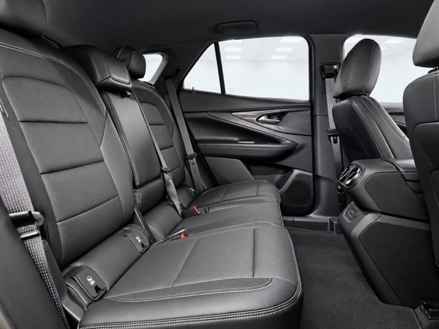 Used 2024 Chevrolet Blazer EV LT AWD/4WD image 17