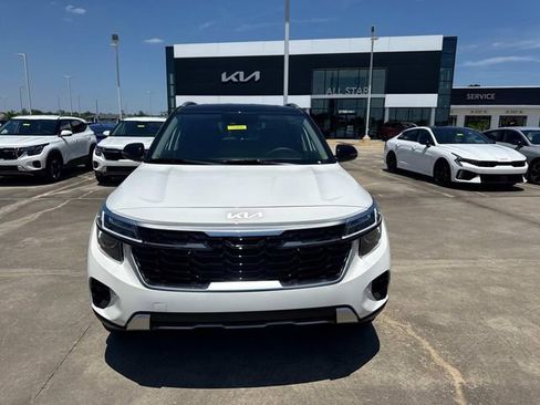 New 2026 Kia Seltos S FWD image 2