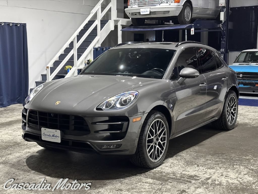 Used 2016 Porsche Macan Turbo AWD/4WD image 5