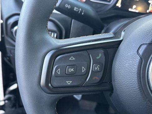 Certified 2024 Jeep Wrangler Willys image 30
