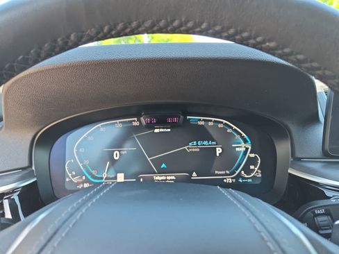 Used 2023 BMW 530e RWD image 26