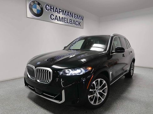 Used 2026 BMW X5 xDrive50e w/ Premium Package AWD/4WD image 1