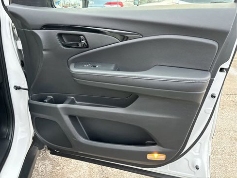 Certified 2023 Honda Passport Elite image 27