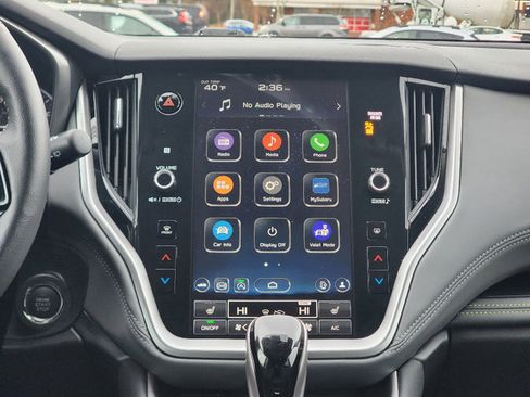 Certified 2025 Subaru Outback Onyx Edition image 3